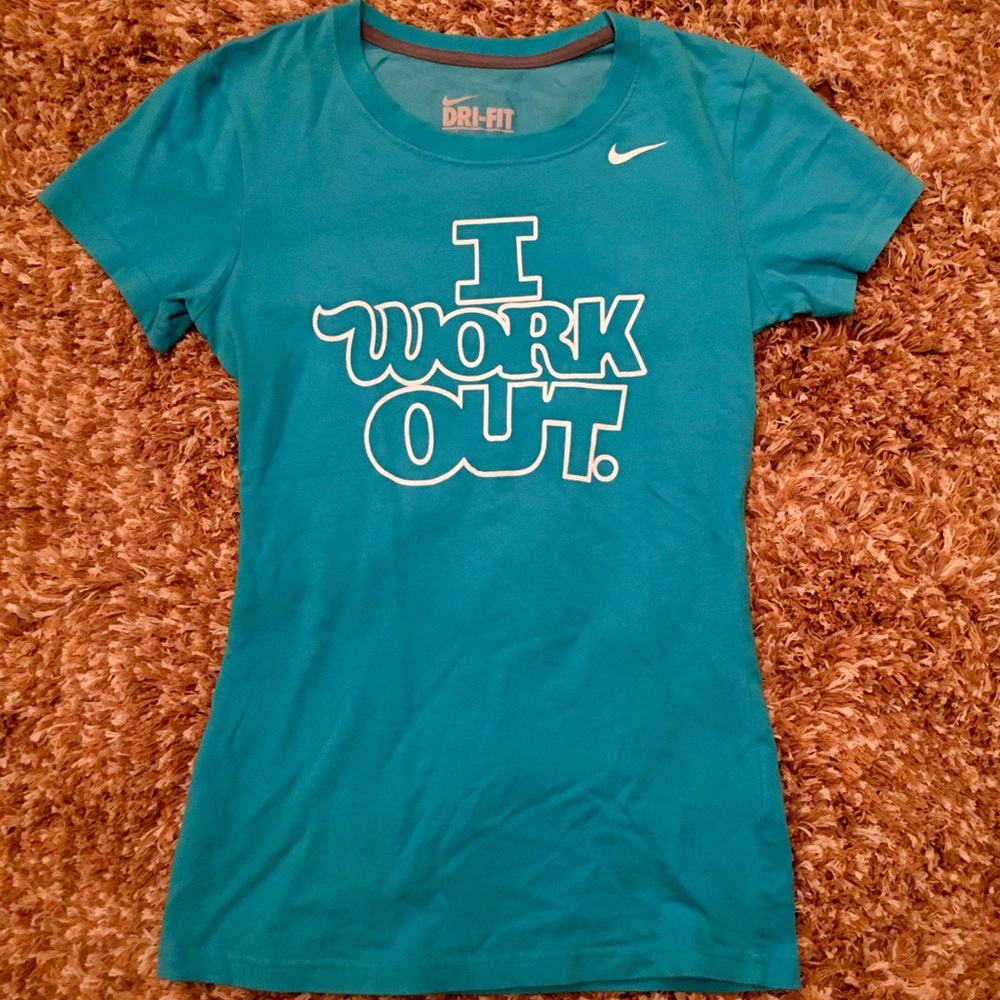 NEW Nike Dri-Fit Workout Shirt